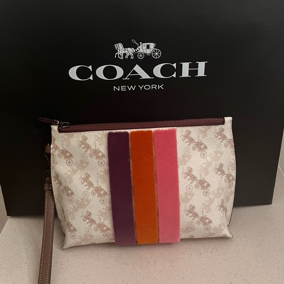 COACH Field Tote with Varsity Stripe(Including matching Charlie Pouch) - Picture 9 of 12